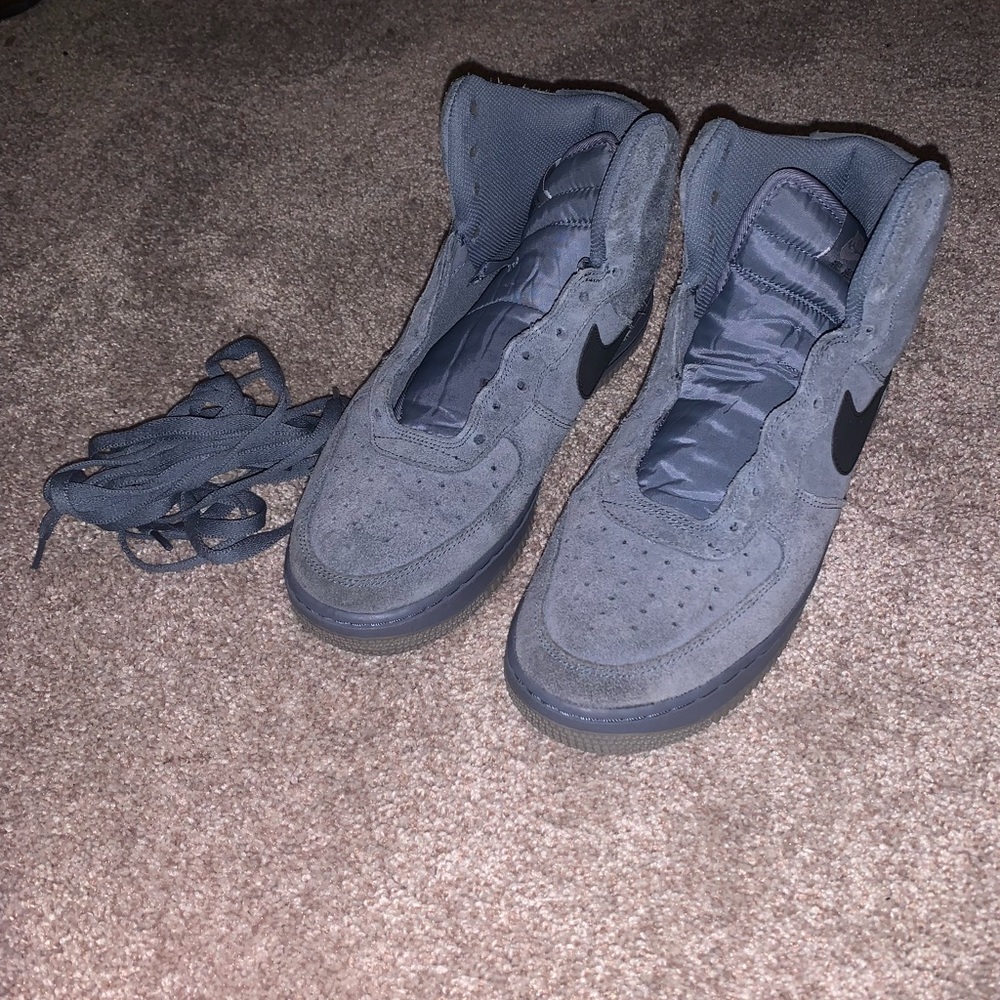 Nike Air Force 1 Mid Rare Colorway